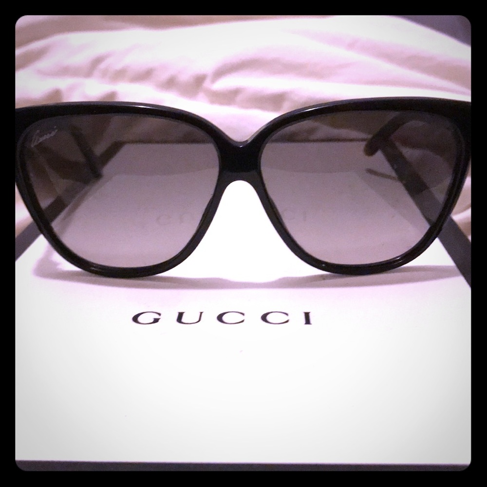 Gucci 3539/s oversized cat eye sunglasses - Picture 1 of 6